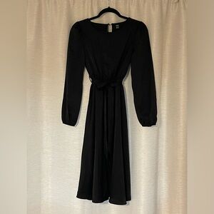 Elegant Black Long Sleeve Dress